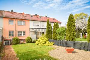 Haus statt Wohnung -
Gemütliches Reihenhaus mit Garten und drei Garagen – Die vollständige Adresse der Immobilie erhältst du vom Anbieter., 38368 Querenhorst – Vorschaubild 10