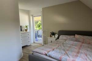 Helle 5-Zimmer-Maisonettewohnung 1.OG mit Balkon und Carpot – Die vollständige Adresse der Immobilie erhältst du vom Anbieter., 24111 Russee, Kiel – Vorschaubild 4
