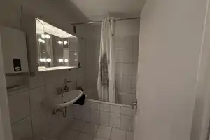 schöne 3 ZKDB- Wohnung zu vermieten nach Renovierung  zum 01.08.2025 – Mönchengladbach – Vorschaubild 4