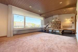 FREIRAUM4 +++ Einzigartiges Einfamilienhaus mit Wellnessbereich in Freudenberg! – Die vollständige Adresse der Immobilie erhältst du vom Anbieter., 57258 Freudenberg – Vorschaubild 4