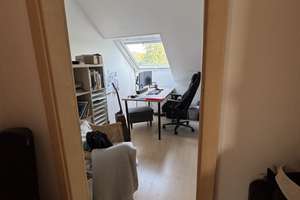 Schöne, helle und gemütliche 3-Zimmer Wohnung in 3-Familienhaus in ruhiger Wohngegend in Holweide – An der Wasserburg 10, 51067 Holweide, Köln – Vorschaubild 39