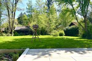 **Stilvolle Doppelhaushälfte** mit luxuriöser Ausstattung, großem Garten und idyllischer Seenähe – Landsberg am Lech (Kreis) – Vorschaubild 1