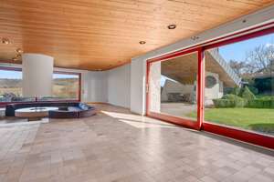 Pure Exklusivität! Einzigartige Architektenvilla mit Parkgarten, Pool & atemberaubendem Weitblick – Die vollständige Adresse der Immobilie erhältst du vom Anbieter., 91077 Neunkirchen am Brand – Vorschaubild 8
