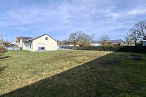 DIREKT AM GOLFPLATZ/ MODERNER BUNGALOW  MIT GR. GRUNDSTÜCK – Die vollständige Adresse der Immobilie erhältst du vom Anbieter., 86633 Neuburg an der Donau – Vorschaubild 31