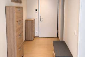 Helle, moderne  3-Zimmer-Wohnung mit Garten