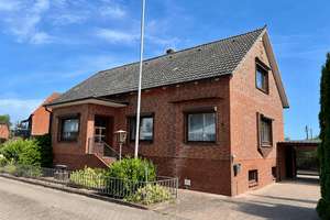 Freistehendes EFH mit  Werkstatt- & Hobbyflächen auf eigenem Grundstück in Hamburg-Kirchwerder