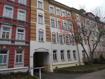 2-Zimmer-Wohnung in der Johannesvorstadt mit PKW-Stellplatz und Balkon, möbliert
