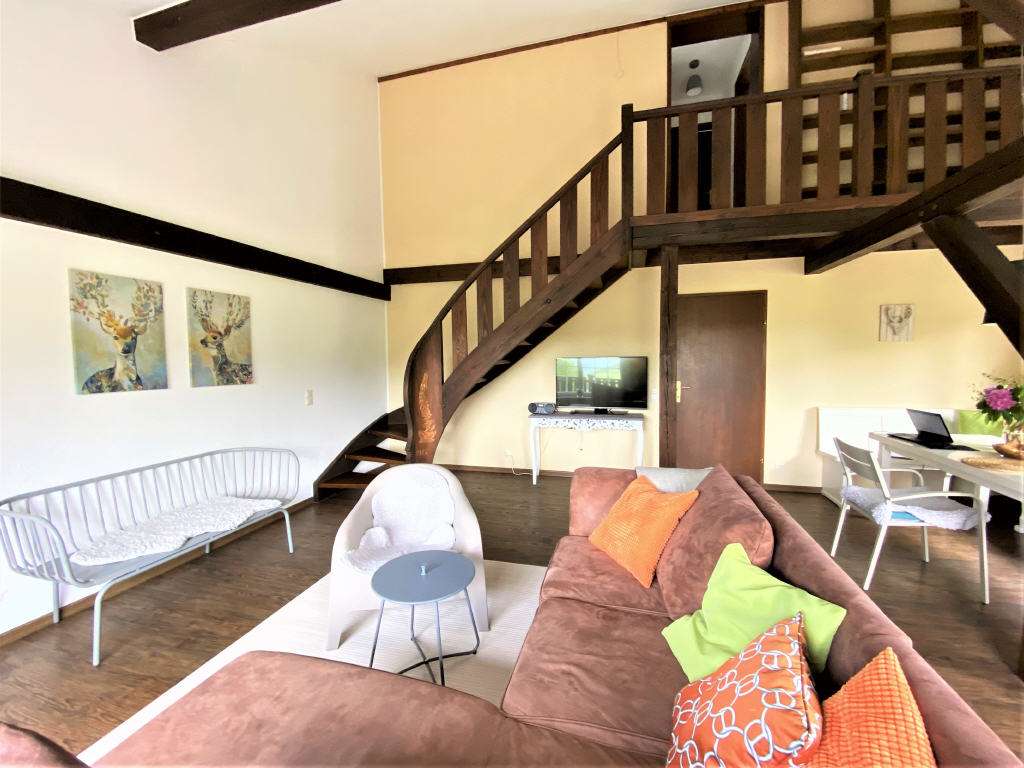 Immobilie in Seebach - Attraktives Doppelhaus in bevorzugter, unverbaubarer Panoramawohnlage mit zusätzlicher Bebauun - Bild 3