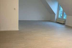 Wohnen mit Charakter: Modernisierte (Anfang 2024) Maisonette Wohnung in Köln Rath-heumAr – Rather Mauspfad 51, 51107 Rath/Heumar, Köln – Vorschaubild 15