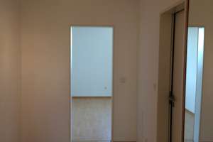 Wohnen im Westen am Klinikum: 2,5-Zimmer-Wohnung in Ingolstadt – Krumenauerstr. 32, 85049 Friedrichshofen-Hollerstauden, Ingolstadt – Vorschaubild 7