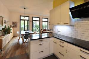 EINZIEHEN & SICH WOHLFÜHLEN - HOCHWERTIGE KÜCHE & TOP SANIERTE BÄDER - TERRASSE & PKW-STELLPLATZ – Jacobsohnstr. 25 ii, 13086 Weißensee, Berlin – Vorschaubild 18