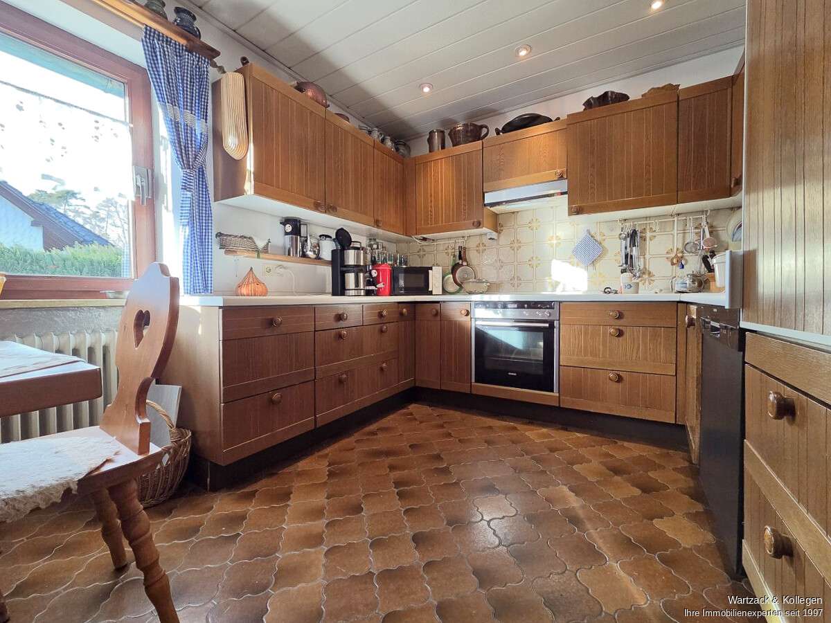 Immobilie in Ammerndorf - * Paradies mit Aussicht *
Einfamilienhaus 
mit Einliegerwohnung 
auf wunderschönem Grundstück - Bild 8