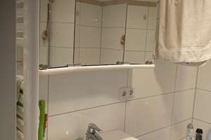 kl. helle, 2 Zimmer DG Wohnung in Ludenberg- Gerresheim – 40629 Ludenberg, Düsseldorf – Vorschaubild 8