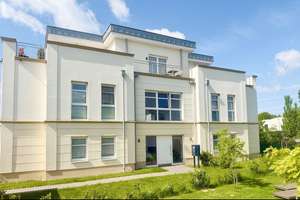 Exclusive Garden Apartment on Lake Jungfernsee – Barrier-Free, Modern, and with a Private Garden – Die vollständige Adresse der Immobilie erhältst du vom Anbieter., 14469 Nauener Vorstadt, Potsdam – Vorschaubild 2