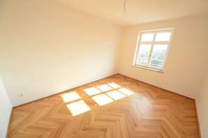 Moderne 4-Zimmerwohnung im Lutherviertel mit Balkon, Fußbodenheizung und Parkettboden!  – Zschopauer Straße 187, 9126 Lutherviertel, Chemnitz – Vorschaubild 6