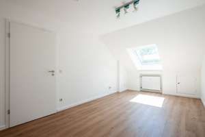 KEINE KÄUFERPROVISION Energetisch sanierte ETW mit Balkon & Stellplatz in Top Lage in Bielefeld Ost – 33604 Mitte, Bielefeld – Vorschaubild 14