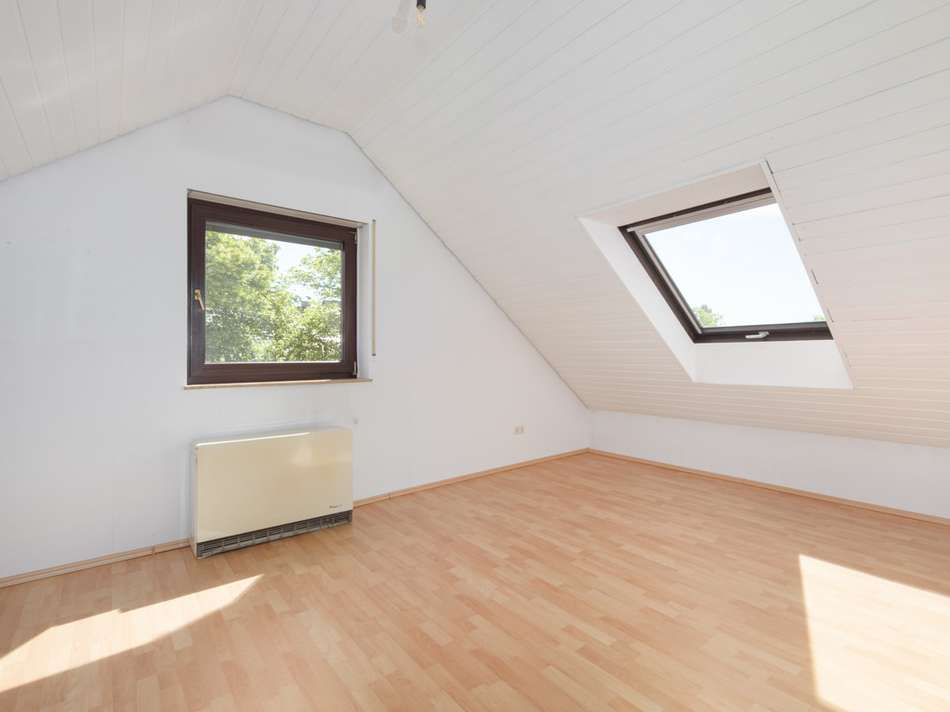 Schlafzimmer DG Vorderhaus