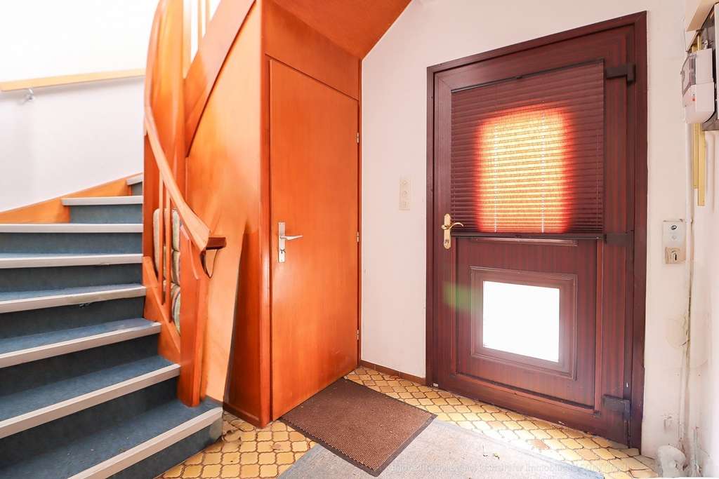 Immobilie in Schwabstedt - Wohnhaus mit Einliegerwohnung & nachhaltiger Energie – optionales Weideland! - Bild 4