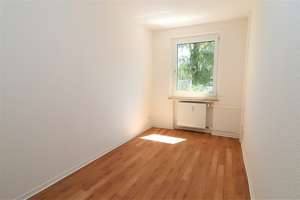 Ruhe/Sonne/ 3 Zimmer mit Balkon/ Ebenerdige Dusche – Am Karbel 81, 9116 Altendorf, Chemnitz – Vorschaubild 8