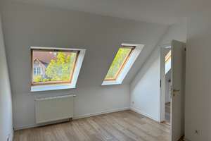 Viel Platz und schönes Wohngefühl auf zwei Ebenen – Osdorfer Landstraße 251b, 22549 Osdorf, Hamburg – Vorschaubild 7