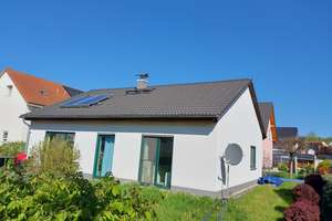 Moderner Bungalow mit 4 Zimmern in Halle Heide Süd – Fingerhutweg 23, 6120 Heide-Süd, Halle (Saale) – Vorschaubild 1