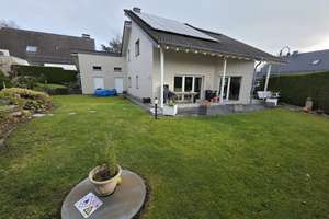 Freistehendes Einfamilienhaus in ruhiger, waldrandnaher Lage nahe Rösrath – Eigen 13, 51503 Rösrath – Vorschaubild 1