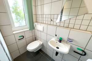 Großzügiges Einfamilienhaus mit Einliegerwohnung, Doppelgarage und Traumgrundstück in Illerich – Die vollständige Adresse der Immobilie erhältst du vom Anbieter., 56814 Illerich – Vorschaubild 5