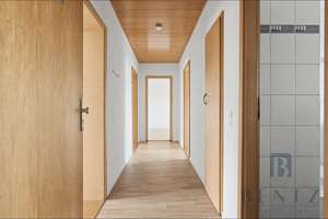 Renovierte 3-Zimmer Wohnung mit Balkon in Geestemünde – Ulmenstraße 25-27, 27570 Geestemünde, Bremerhaven – Vorschaubild 12