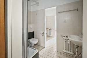 Attraktive 3-Zimmer-Eigentumswohnung mit Balkon und Garage in Gelsenkirchen-Altstadt – Die vollständige Adresse der Immobilie erhältst du vom Anbieter., 45879 Altstadt, Gelsenkirchen – Vorschaubild 8