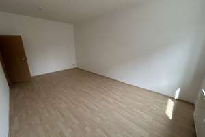 Helle und familienfreundliche 3-Zimmer-Wohnung im Erdgeschoss mit Balkon! – Halberstädter Straße 30, 39112 Sudenburg, Magdeburg – Vorschaubild 4