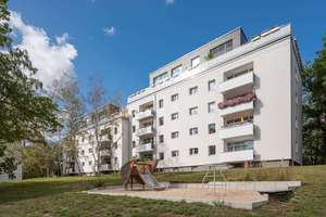 Vermietete 4-Zimmerwohnung mit Energieeffizienzklasse B, Balkon und Wannenbad – Lützelsteiner Weg 18, 14195 Dahlem, Berlin – Vorschaubild 7