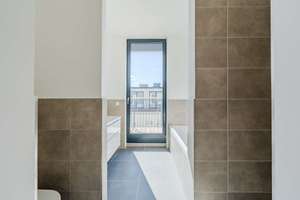moderne 3 Zimmer Dachgeschosswohnung – Die vollständige Adresse der Immobilie erhältst du vom Anbieter., 13347 Gesundbrunnen, Berlin – Vorschaubild 9