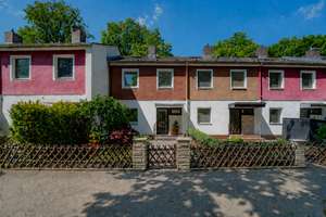 Einziehen und wohlfühlen! Modernisiertes Reihenhaus am Waldrand in Berlin-Lichtenrade – Die vollständige Adresse der Immobilie erhältst du vom Anbieter., 12307 Lichtenrade, Berlin – Vorschaubild 2