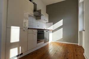 SEHR HELLE CHARMANTE 1 BIS 1,5 ZIM. MIT OFFENER EBK, ABGEZOGENE DIELEN UND BALKON IN RUHIGLAGE – Die vollständige Adresse der Immobilie erhältst du vom Anbieter., 10553 Moabit, Berlin – Vorschaubild 22