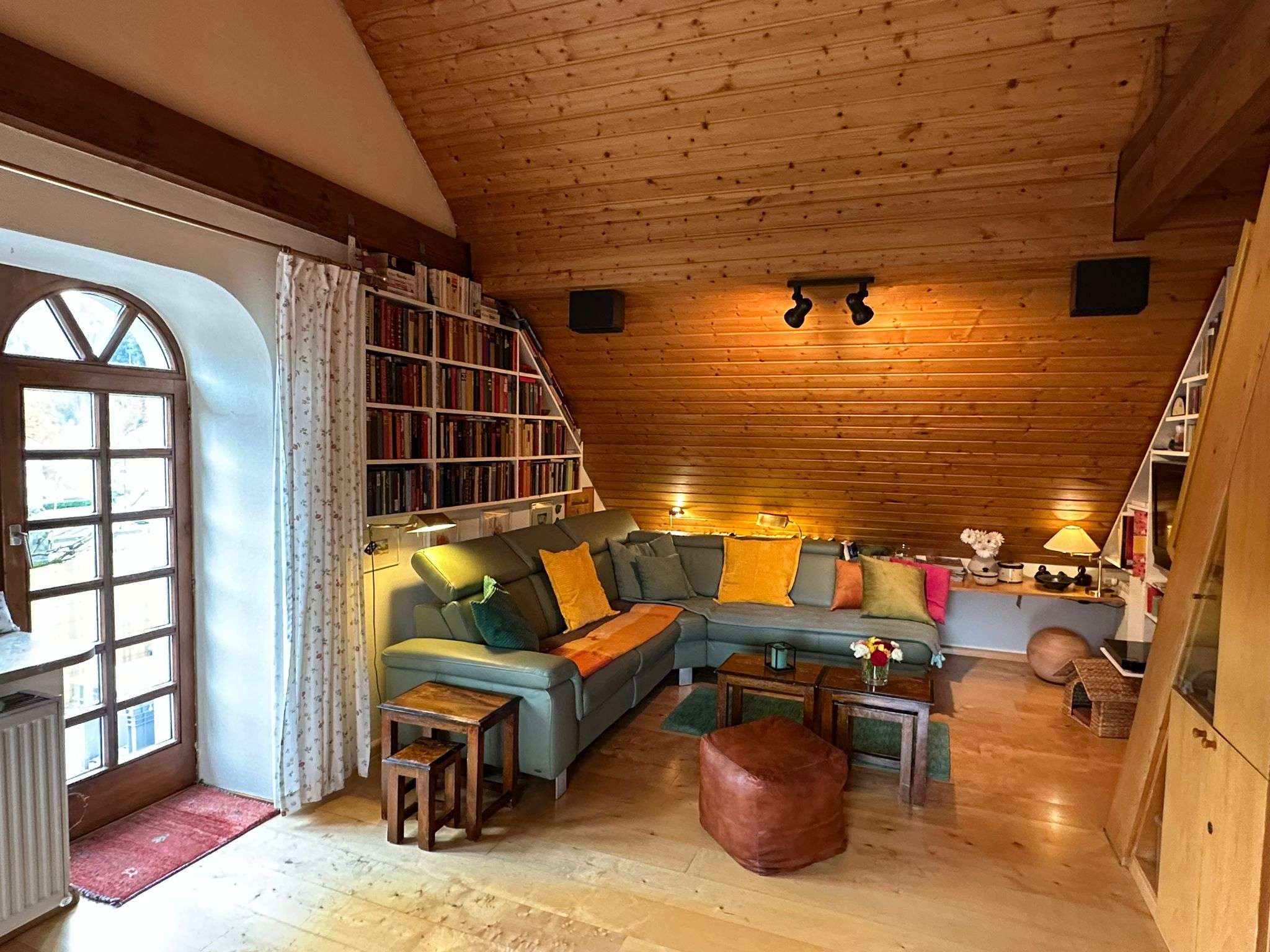 Immobilie in Schönau im Schwarzwald - Gemütliche 2 1/4 Zimmer Dachgeschosswohnung in Schönau im Schwarzwald - Bild 4