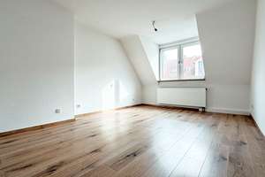 Wunderschöne Dachgeschosswohnung im begehrten Stadtteil List – Die vollständige Adresse der Immobilie erhältst du vom Anbieter., 30161 List, Hannover – Vorschaubild 11