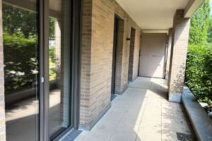 Nähe Uni-Klinik: 2-Zi.-EG-Whg. mit großer Terrasse & TG // frei ab Juni