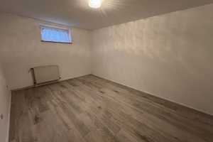 Sehr gepflegtes Ein-/Zweifamilienhaus in Gamsen, wertige Ausstattung, Keller & 2 Garagen, vermietet – Gifhorn (Kreis) – Vorschaubild 18