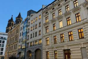 Erstbezug nach Sanierung: 2-Zimmer-Altbauwohnung mit Balkon, Aufzug & Einbauküche direkt am Dom – 39104 Altstadt, Magdeburg – Vorschaubild 9