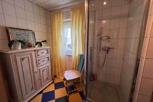 Leben wie im Urlaub – Gepflegtes Ein-bis Zweifamilienhaus in ruhiger Wohnlage – Die vollständige Adresse der Immobilie erhältst du vom Anbieter., 63636 Brachttal – Vorschaubild 32