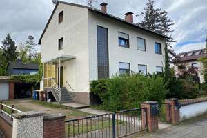 Voll vermietetes Mehrfamilienhaus in Top Lage direkt am Waldrand in Rüsselsheim - Königstädten – Lindenfelser Straße 1, 65428 Rüsselsheim am Main – Vorschaubild 1