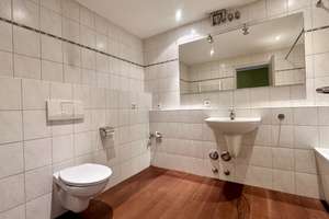 3,5-Zimmer-DG-Wohnung mit EBK, Kamin, 2 Bäder, Terrasse – Alexander-Puschkin-Str. 56, 39108 Stadtfeld Ost, Magdeburg – Vorschaubild 12