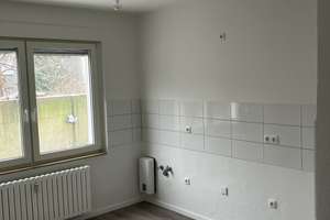 Renovierte 1 Zimmer Wohnung mit Badewanne! – Schönaichstraße  5, 45143 Altendorf, Essen – Vorschaubild 4