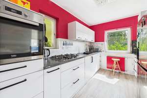 Freistehendes Haus mit liebevoll angelegtem Garten zum veredeln ! – Die vollständige Adresse der Immobilie erhältst du vom Anbieter., 65207 Auringen, Wiesbaden – Vorschaubild 6