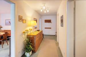Möbliert: Stimmige 2-Zimmer Wohnung mit Balkon und Bad en Suite – Die vollständige Adresse der Immobilie erhältst du vom Anbieter., 80993 Alt-Moosach, München – Vorschaubild 11