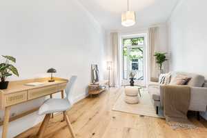 Frisch modernisiert mit Balkon – Nahe Uni, ideal für WG-Wohnung in Hamburg Eimsbüttel – Lutterothstraße 84, 20255 Hamburg – Vorschaubild 1