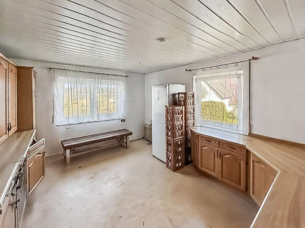 Immobilie in Dürrwangen - Traumhaus für Familien und Tierliebhaber – Großzügiges Ein- bzw. Zweifamilienhaus in Dürrwangen - Bild 4