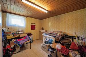 Chieming am Chiemsee - Einfamilienhaus mit großem sonnigen Südgarten - Doppelgarage, Werkstatt – Die vollständige Adresse der Immobilie erhältst du vom Anbieter., 83339 Chieming – Vorschaubild 18