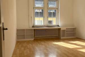 Rheinnahe, helle 2-Zi.-Wohnung in Haus von 1910 in Köln-Mülheim