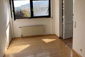 Modernes Wohnen über Durlach – 3,5 Zi., 82 m² · Aufzug · Parkett · Fußbodenheizung/Bad · Tiefgarage – An der Fayence 5, 76227 Durlach, Karlsruhe – Vorschaubild 7